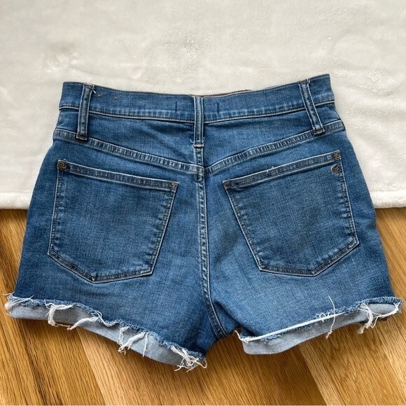 Madewell High Rise Denim Blue Jean Shorts button fly raw hem cuffed hem 26 - Picture 5 of 7